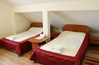 Гостиница Вилла Северин Калининград Улучшенный семейный апартамент с гидромассажной ванной-5