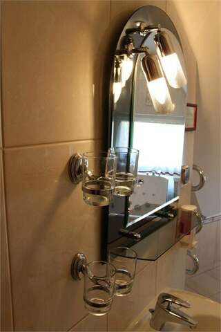 Гостиница Вилла Северин Калининград Улучшенный семейный апартамент с гидромассажной ванной-12